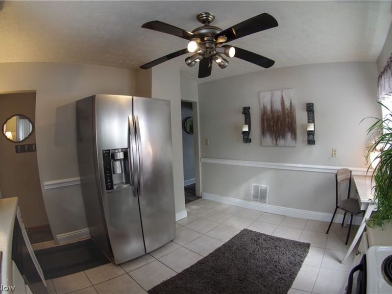 230 S Dunlap Avenue, Youngstown, OH 44509 Photo 2