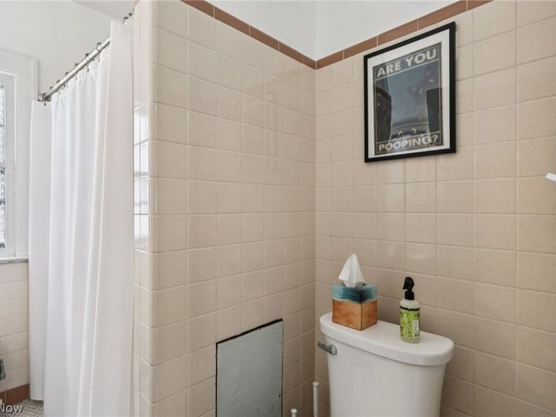 2305 S Overlook Road, Cleveland Heights, OH 44106 Photo 13