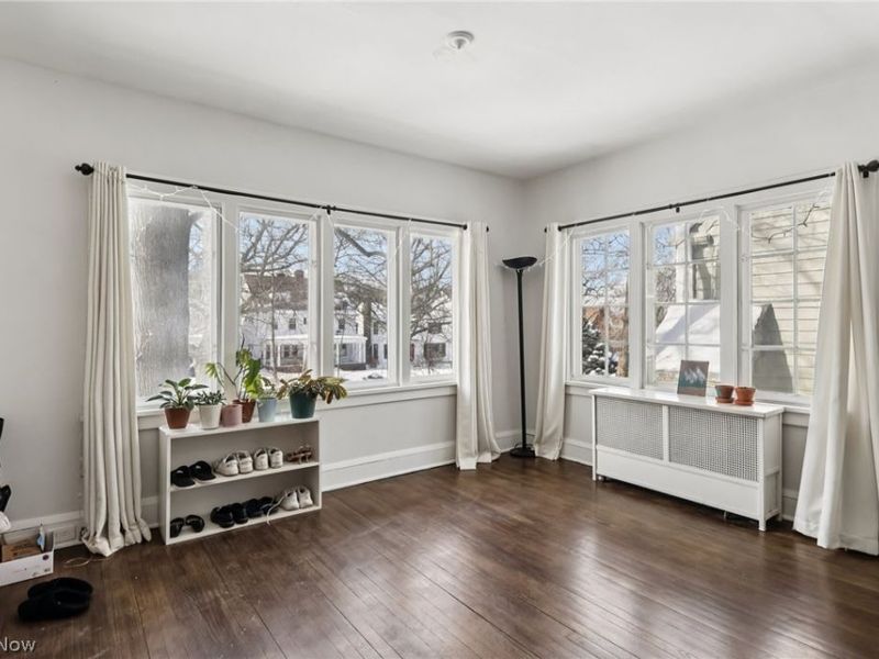 2305 S Overlook Road, Cleveland Heights, OH 44106 Photo 3