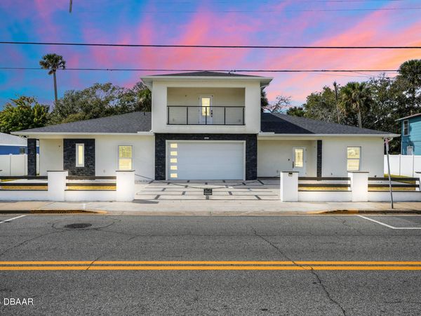 223 N Peninsula Drive, Unit # A & B, Daytona Beach, FL 32118
