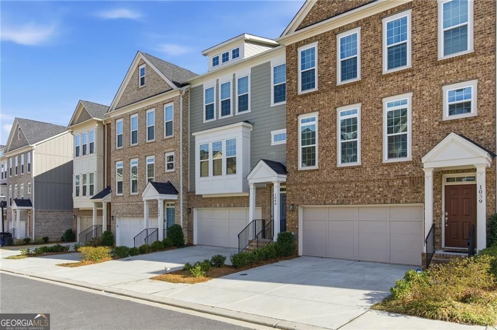 1049 Caruso Drive, Buford, GA 30518 Main Photo