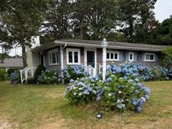 37 Glendon Way, Chatham, MA 02659
