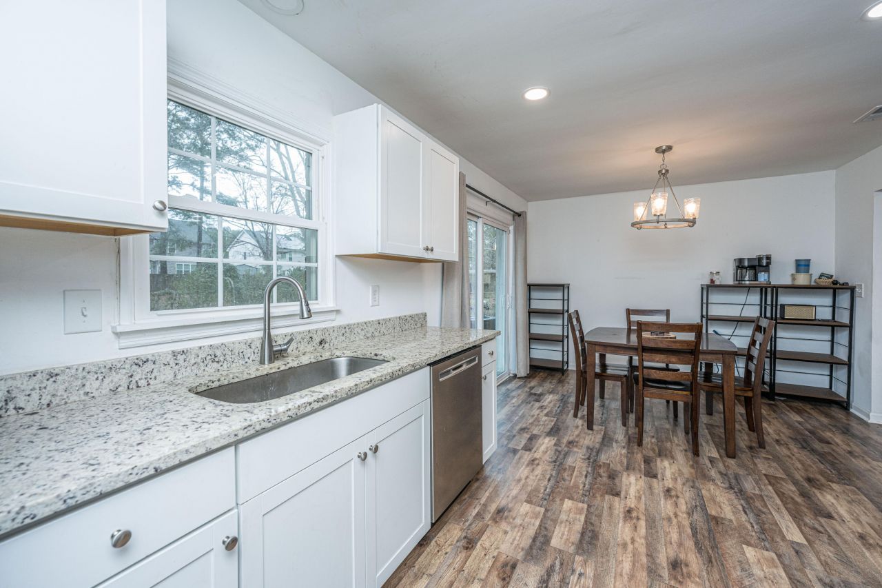 4548 Garwood Drive Photo 16