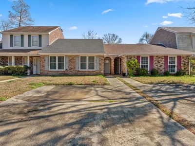 4387 Melanie Court, North Charleston, SC 29418