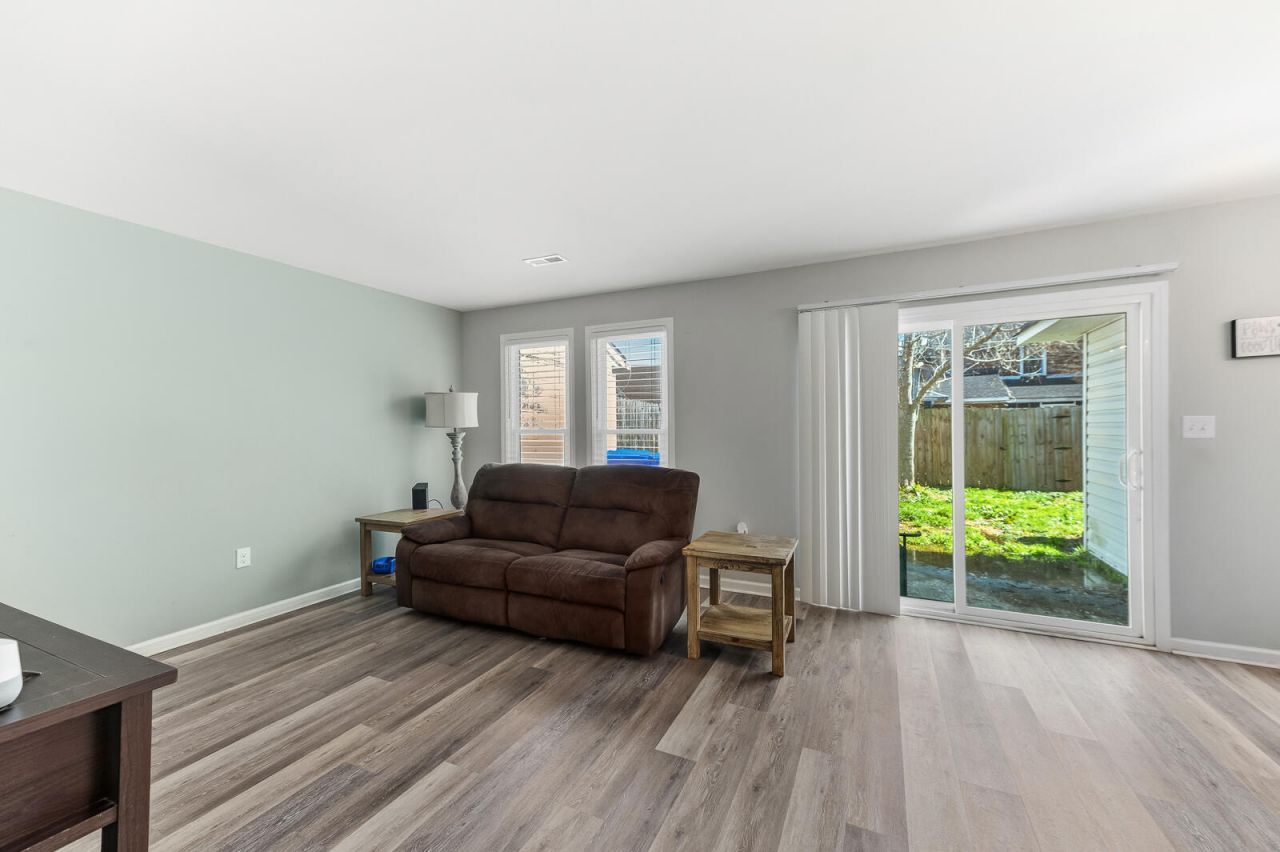 4387 Melanie Court Photo 4