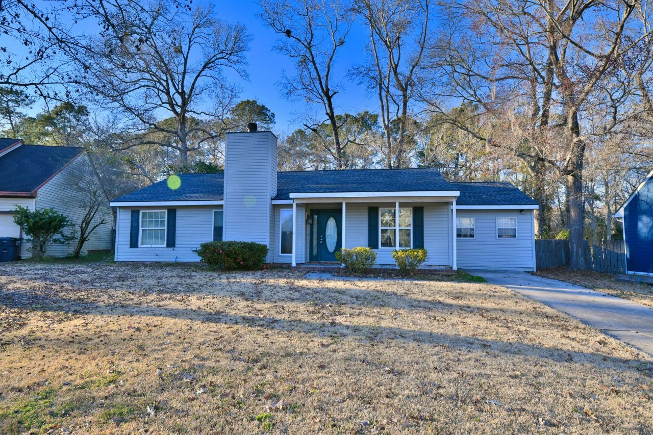 116 Sunrise Road Photo 1