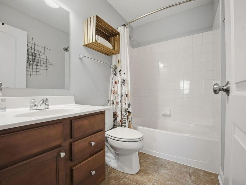 5888 Winebrook Drive, Westerville, OH 43081 Photo 32