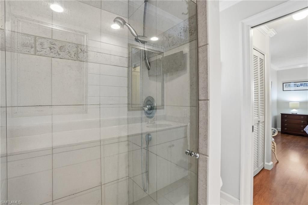 2500 10th St N, Naples, FL 34103 Photo