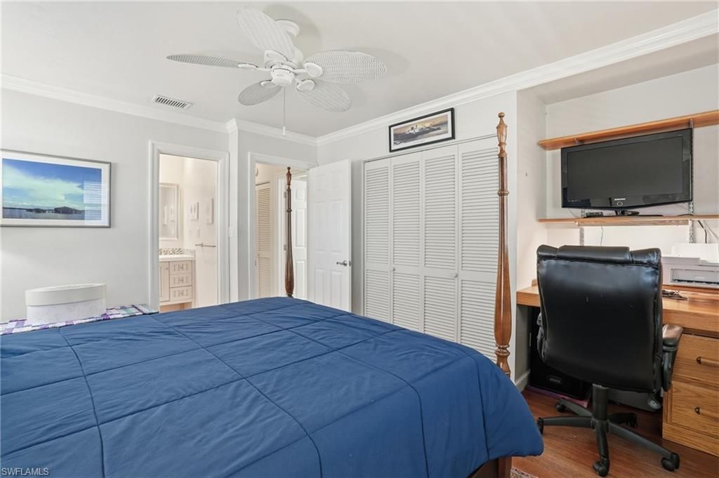 2500 10th St N, Naples, FL 34103 Photo