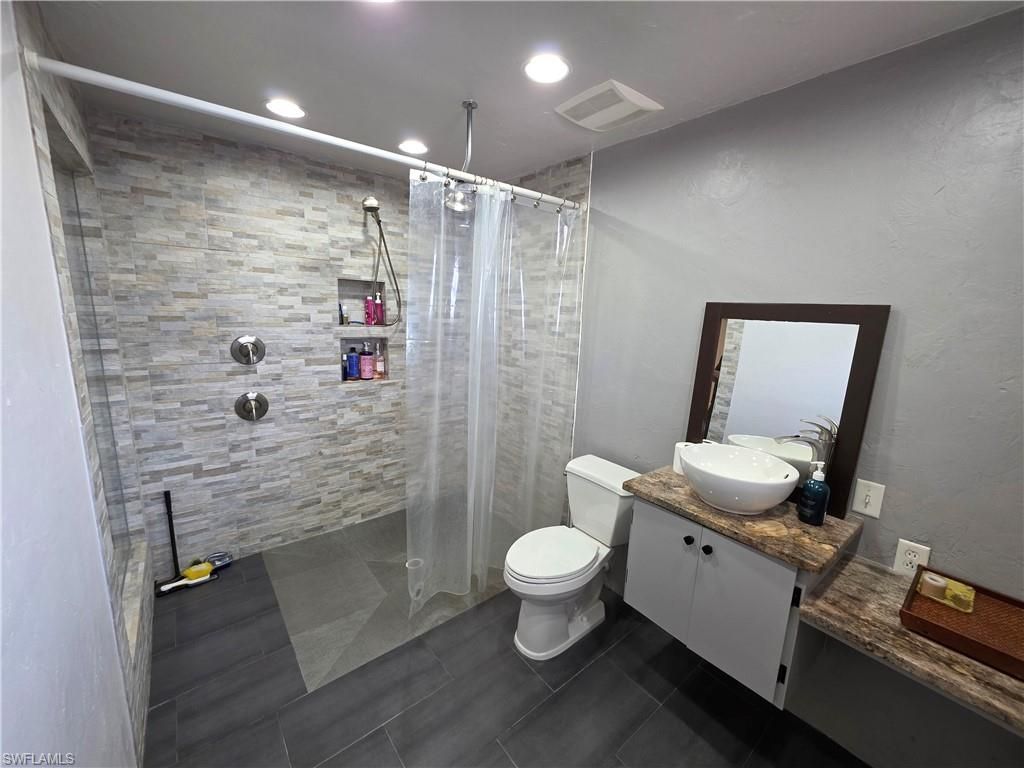 1557 Moreno Ave, Fort Myers, FL 33901 Photo