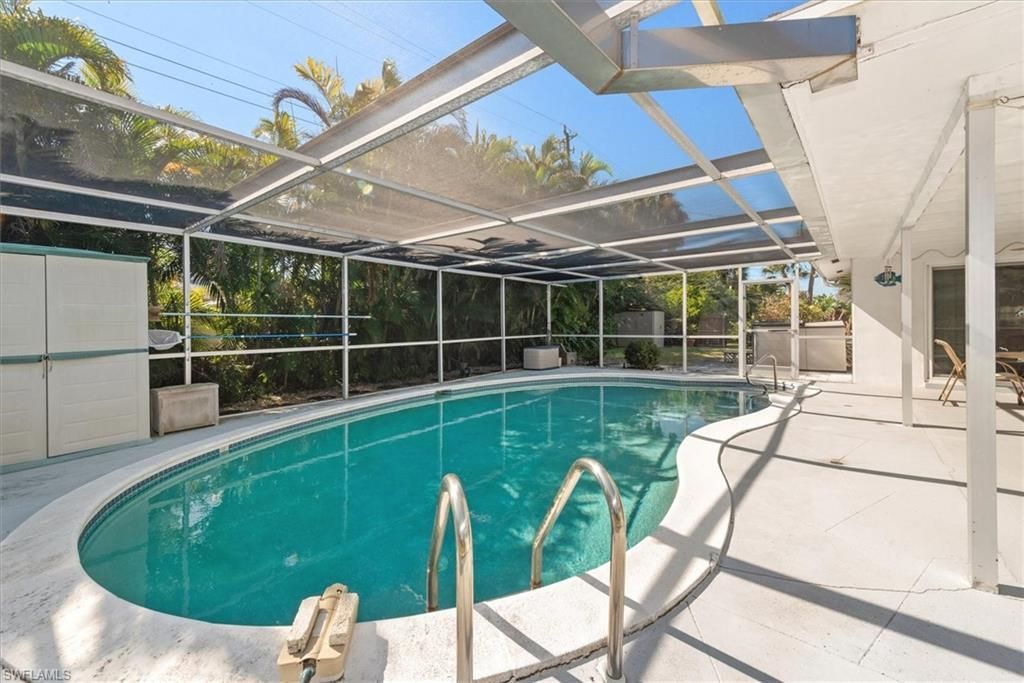 1344 Mayfair Ter, Fort Myers, FL 33919 Photo
