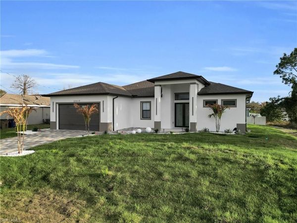 3917 33rd ST SW, LEHIGH ACRES, FL 33976