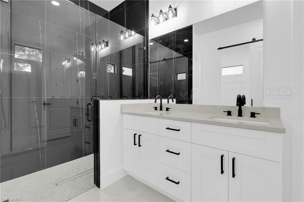 3917 33rd St Sw, Lehigh Acres, FL 33976 Photo