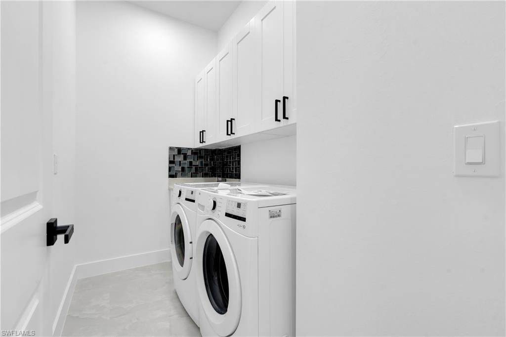 3917 33rd St Sw, Lehigh Acres, FL 33976 Photo