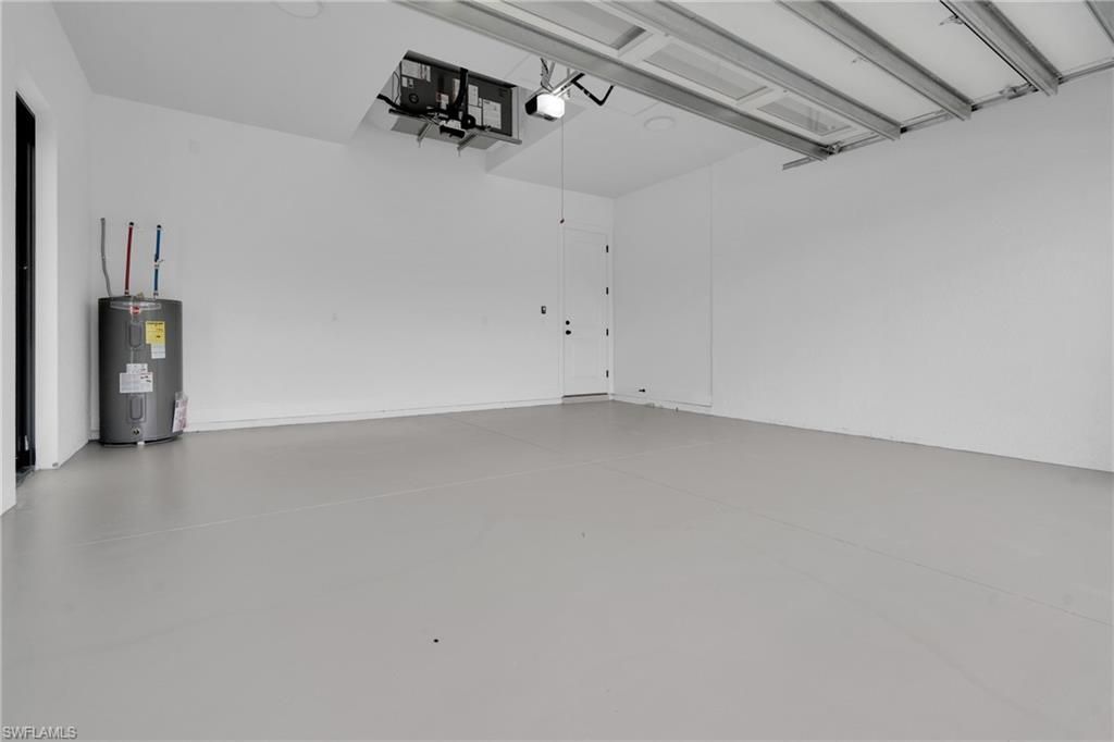 3917 33rd St Sw, Lehigh Acres, FL 33976 Photo