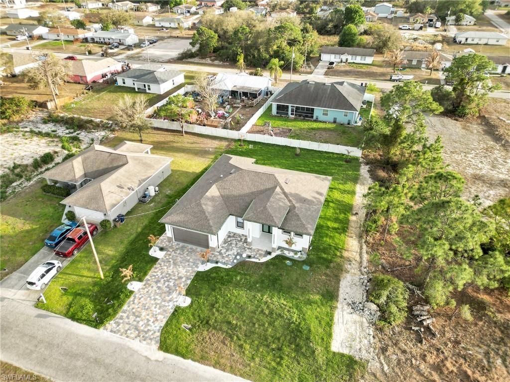 3917 33rd St Sw, Lehigh Acres, FL 33976 Photo
