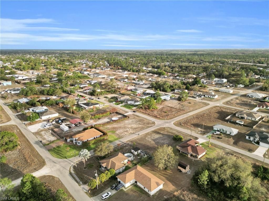 3917 33rd St Sw, Lehigh Acres, FL 33976 Photo