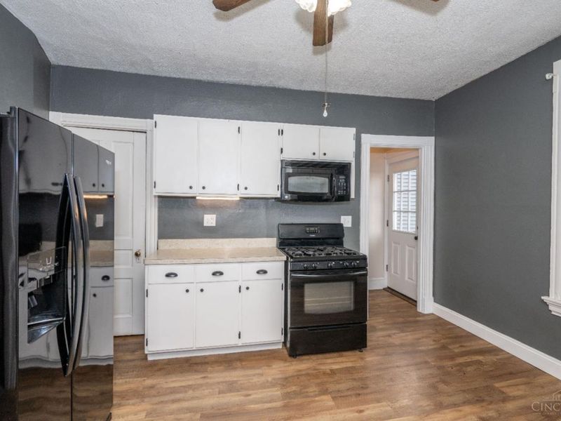 1820 Wayland Avenue, Cincinnati, OH 45212 Photo 12