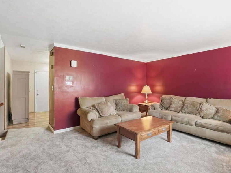 3835 Schroeder Drive, Fairfield Twp, OH 45011 Photo 2