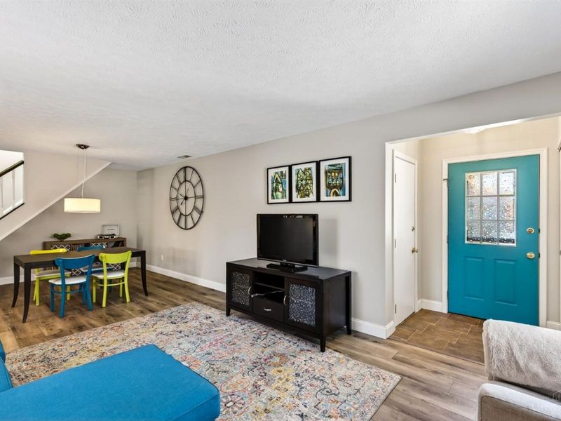 5550 Dickens Drive, Sharonville, OH 45241 Photo 4