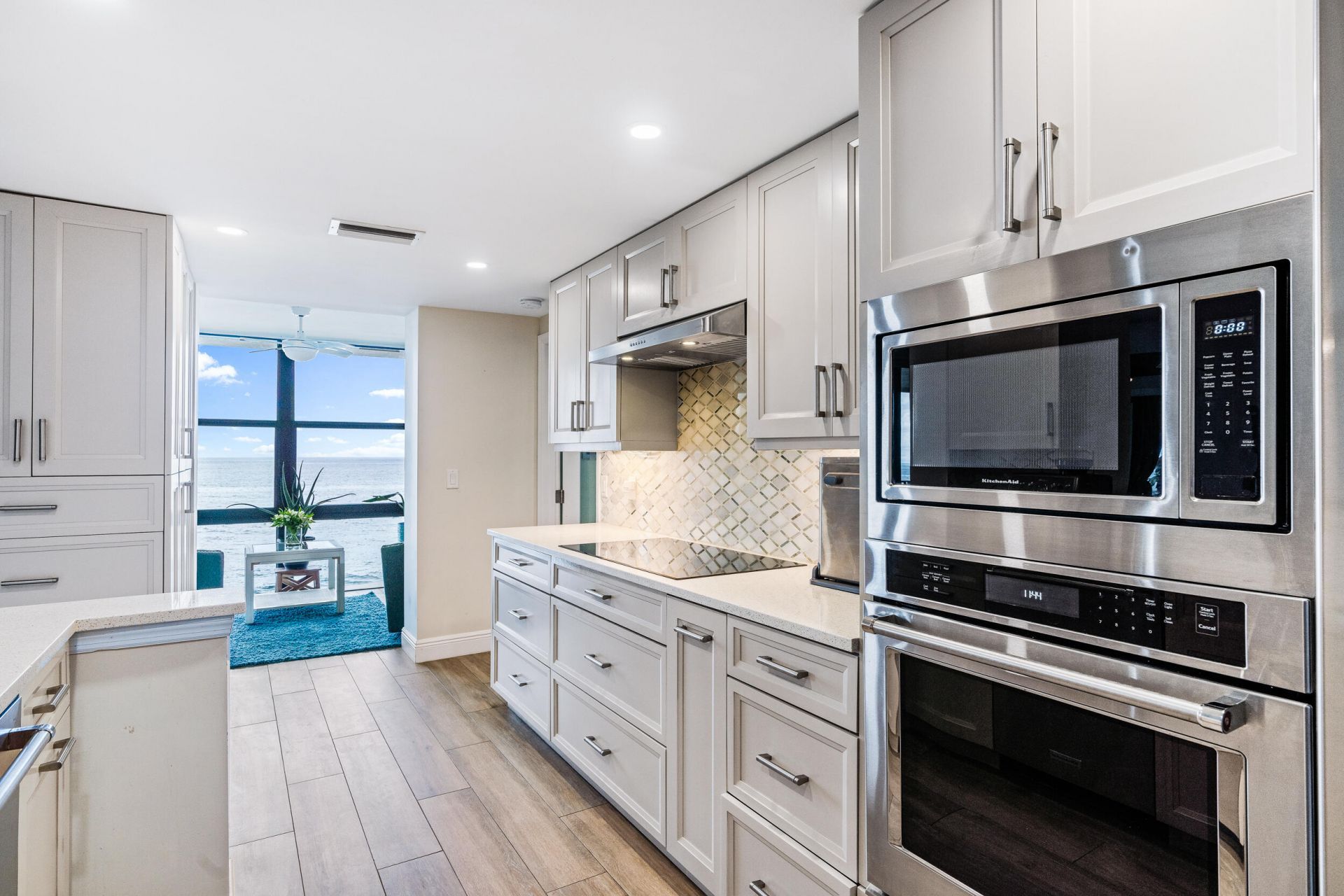 3200 S Ocean Boulevard, Unit B301, Palm Beach, FL 33480 Photo