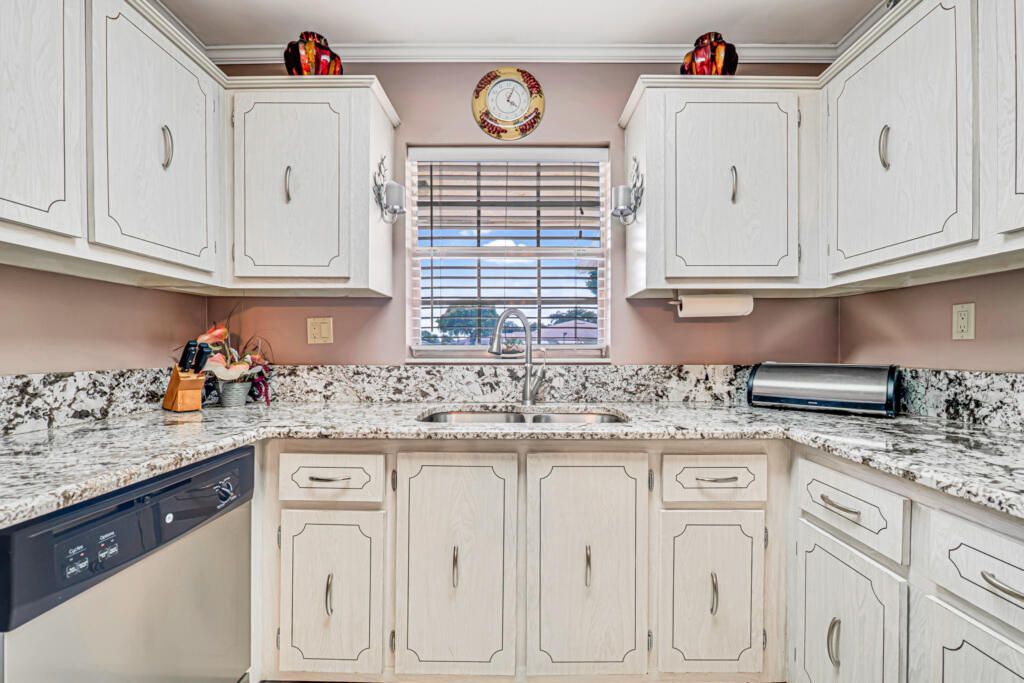 5030 Lakefront Boulevard, Unit D, Delray Beach, FL 33484 Photo