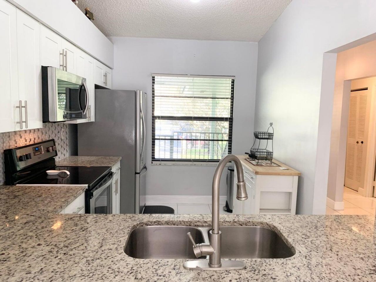 1801 Sabal Ridge Court, Unit E, Palm Beach Gardens, FL 33418 Photo