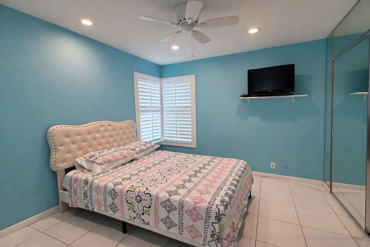 18541 Cherborg Drive, Boca Raton, FL 33496 Photo