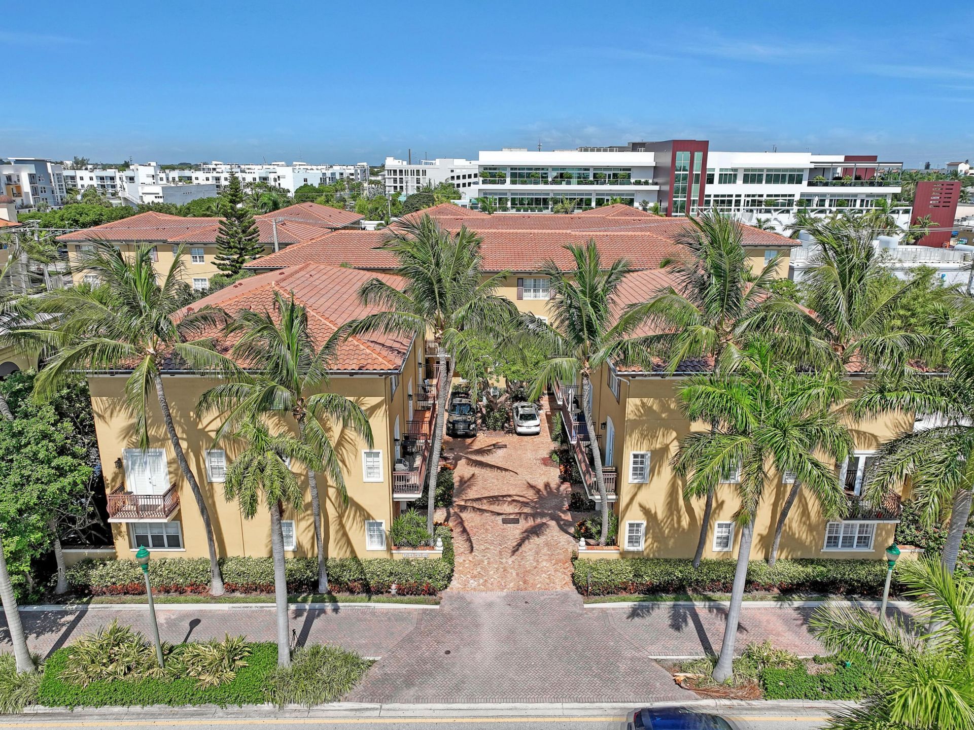 72 SE 6th Avenue, Unit C, Delray Beach, FL 33483 Photo