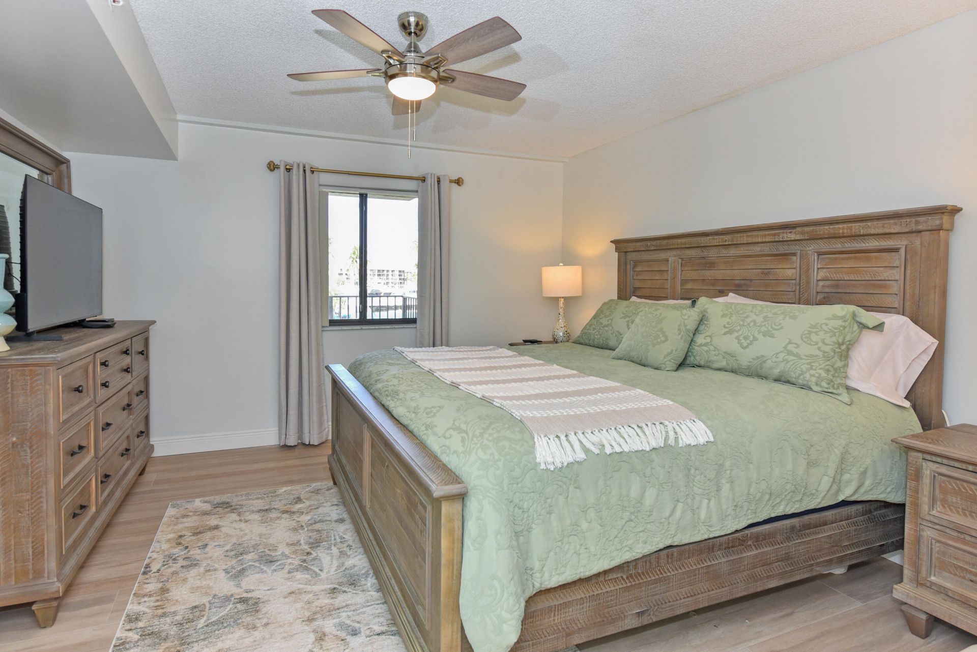 901 Seafarer Circle, Unit 302, Jupiter, FL 33477 Photo