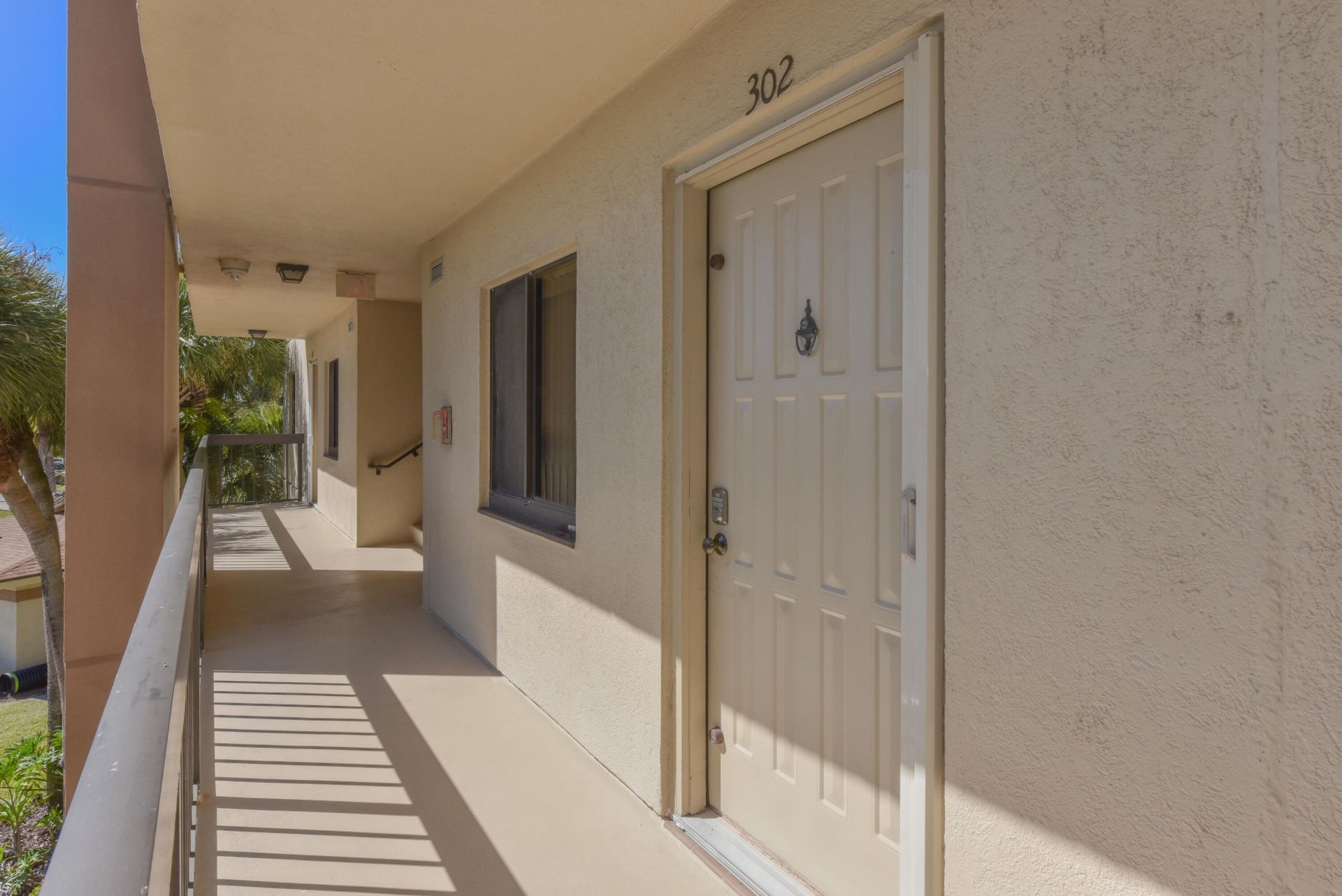 901 Seafarer Circle, Unit 302, Jupiter, FL 33477 Photo