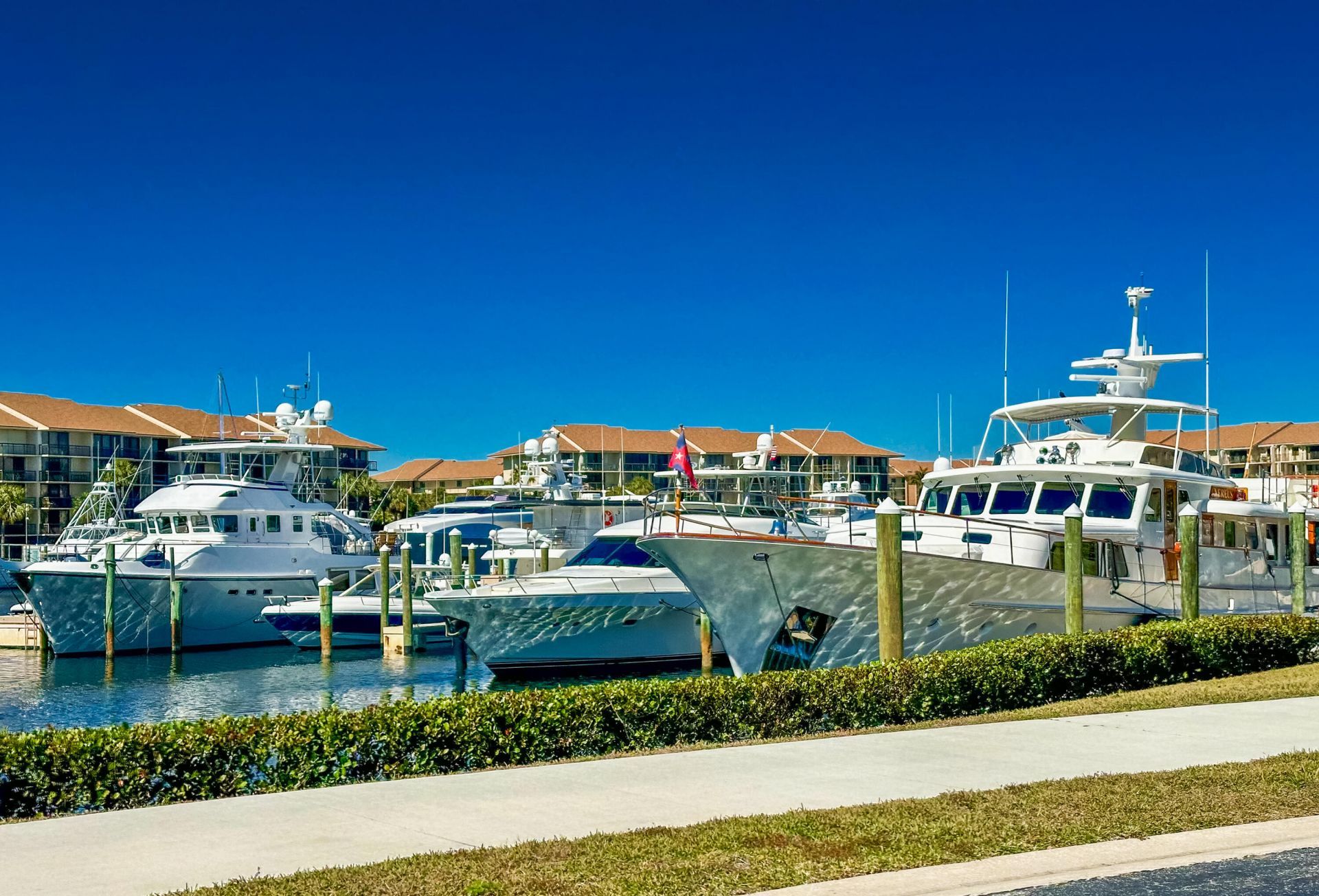 901 Seafarer Circle, Unit 302, Jupiter, FL 33477 Photo