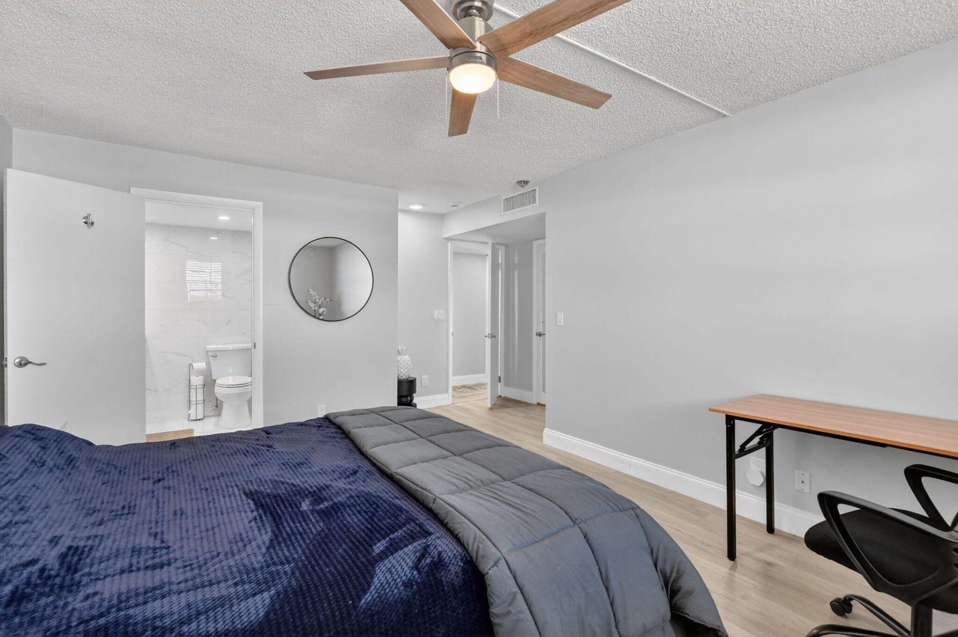 5700 NW 2nd Avenue, Unit Apt 711, Boca Raton, FL 33487 Photo