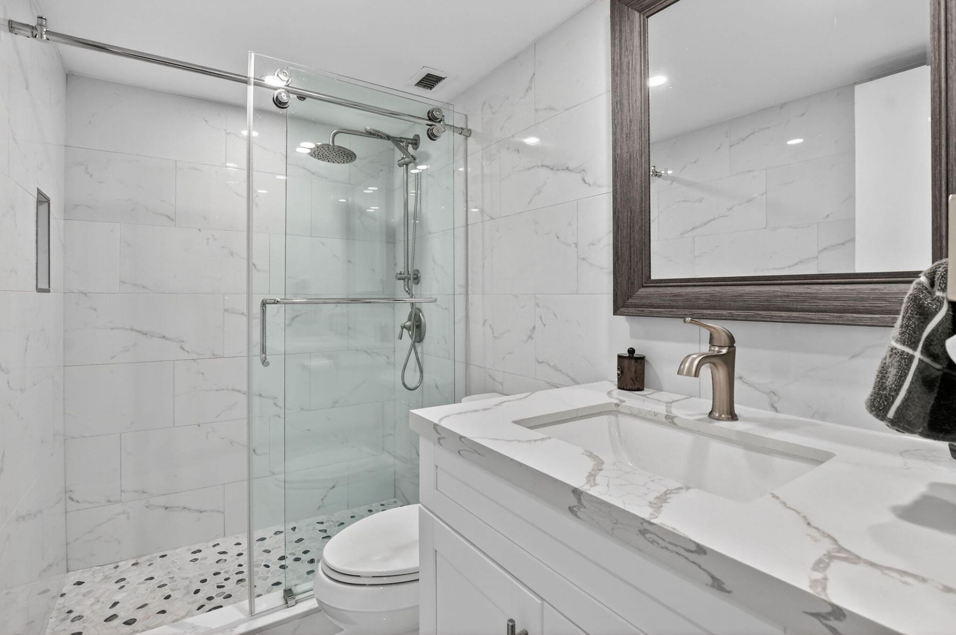 5700 NW 2nd Avenue, Unit Apt 711, Boca Raton, FL 33487 Photo