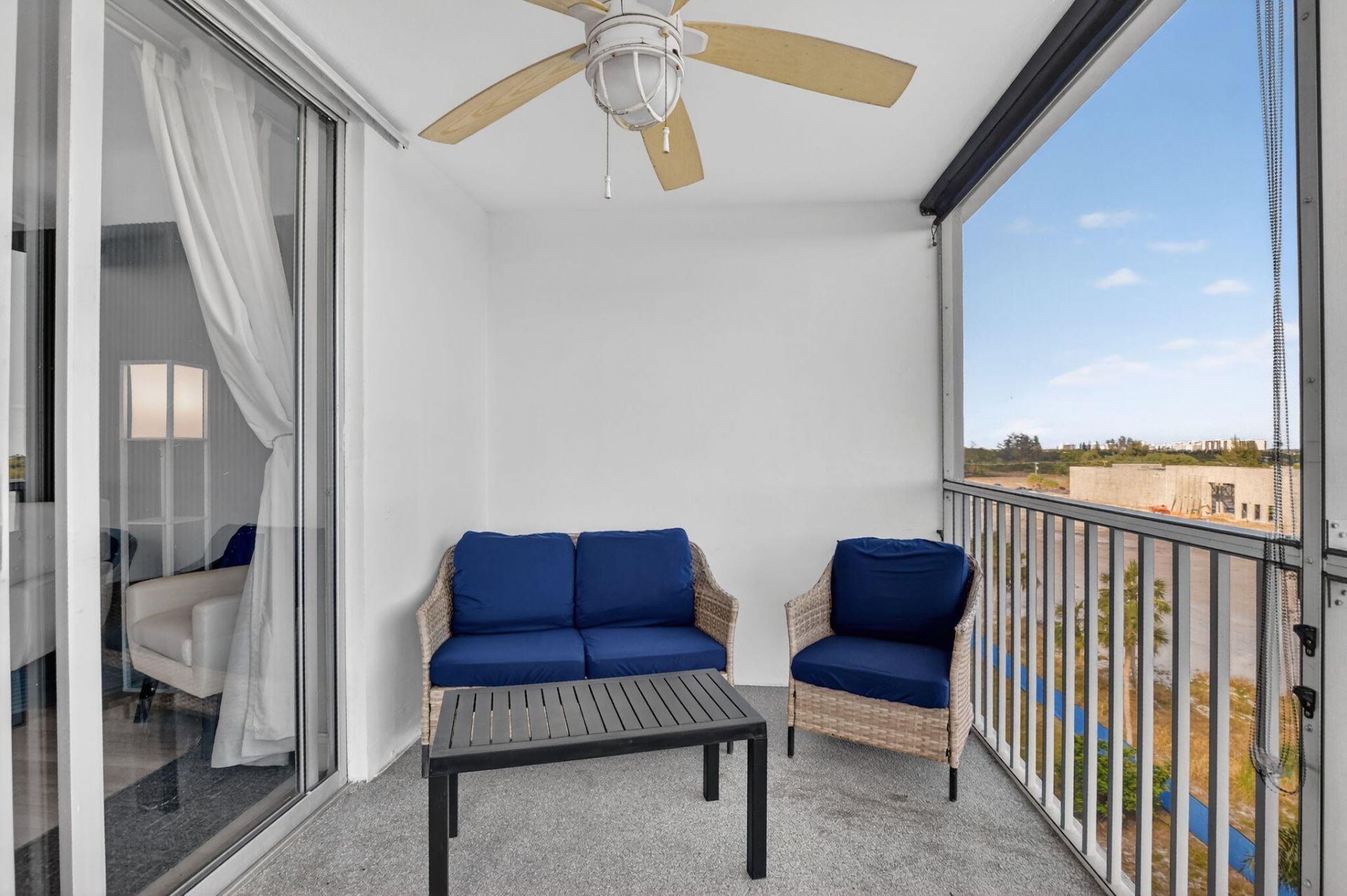 5700 NW 2nd Avenue, Unit Apt 711, Boca Raton, FL 33487 Photo