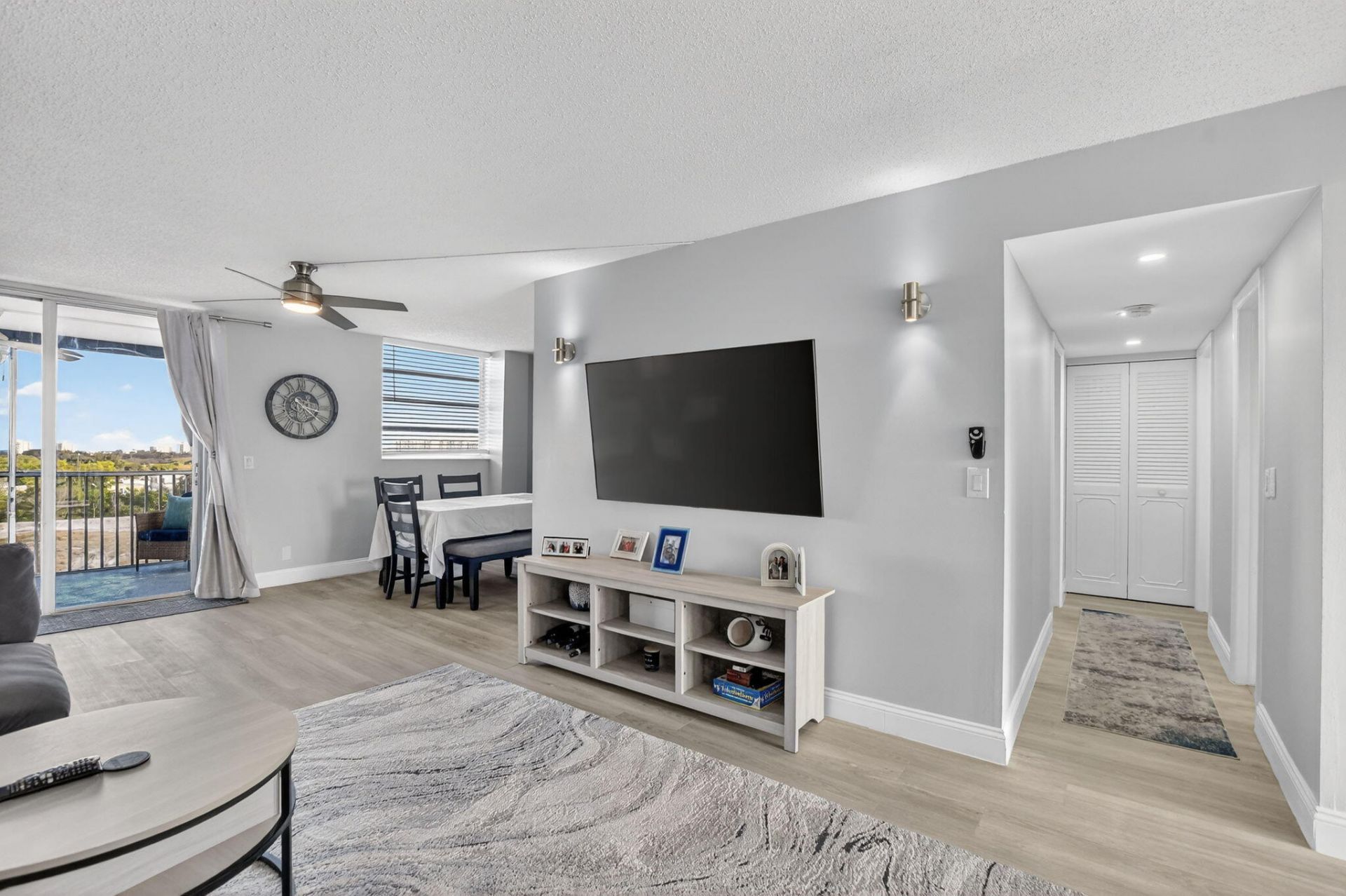 5700 NW 2nd Avenue, Unit Apt 711, Boca Raton, FL 33487 Photo