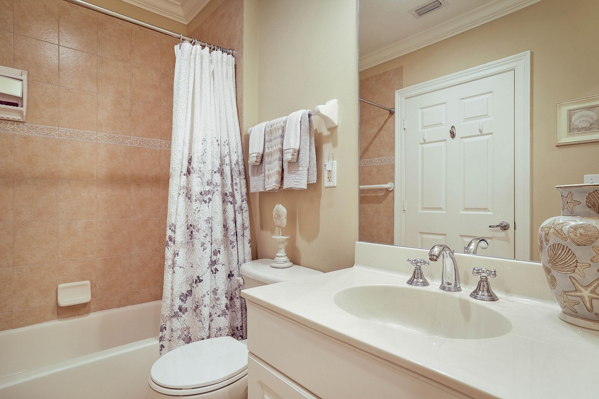 810 Juno Ocean Walk, Unit 401, Juno Beach, FL 33408 Photo