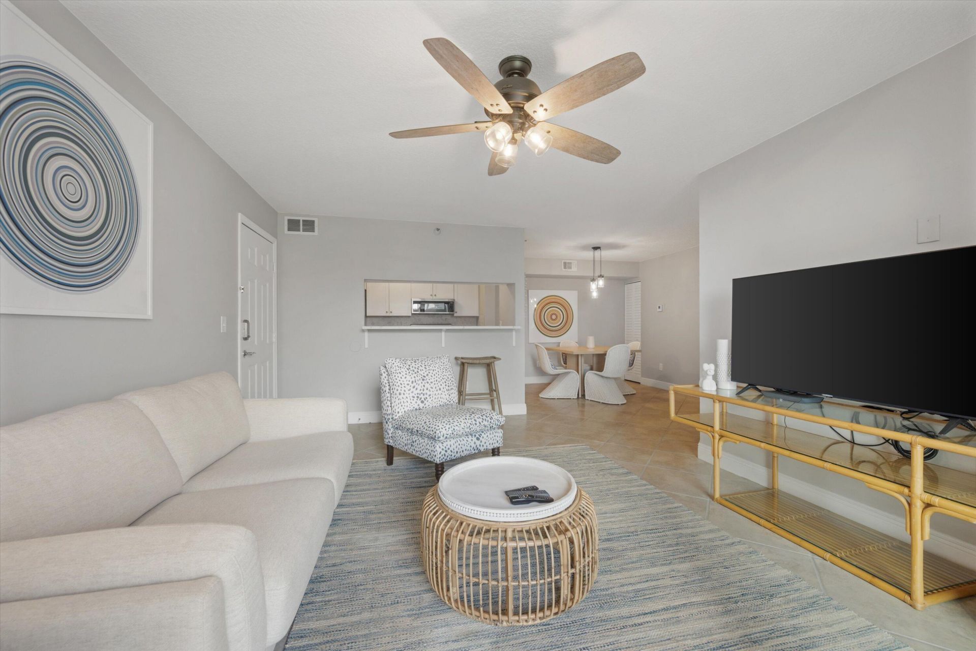 135 Yacht Club Way, Unit 104, Hypoluxo, FL 33462 Photo