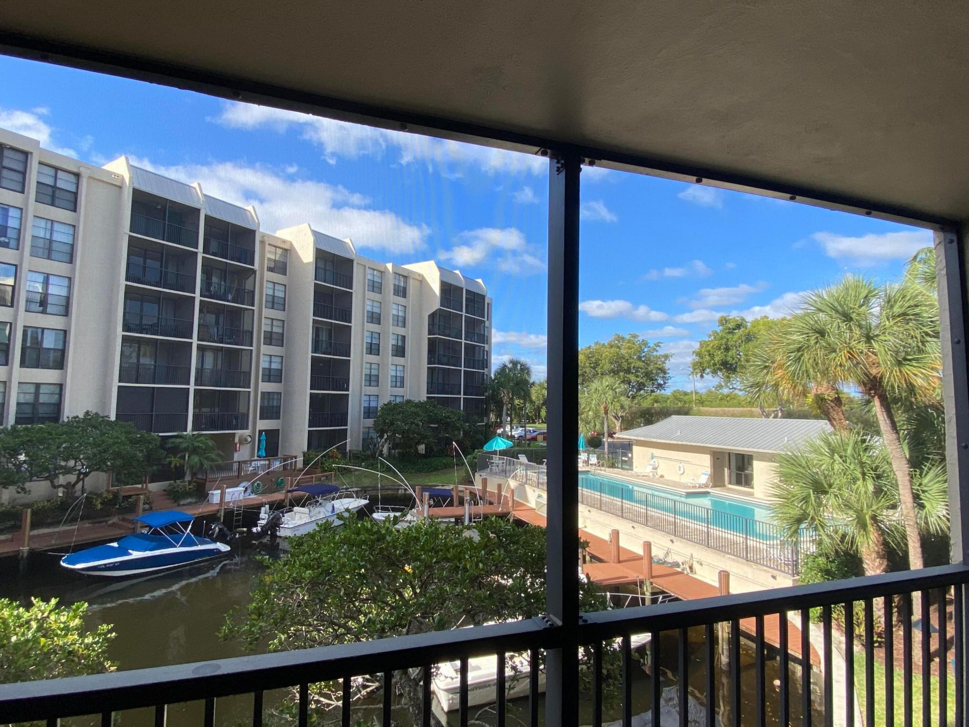 20 Royal Palm Way, Unit 203, Boca Raton, FL 33432 Photo