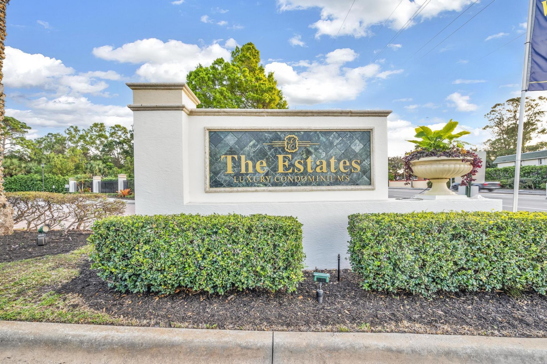 557 SE Prescott Place, Stuart, FL 34994 Photo