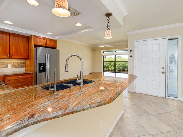 950 S Kanner Hwy, Unit 307, Stuart, FL 34994