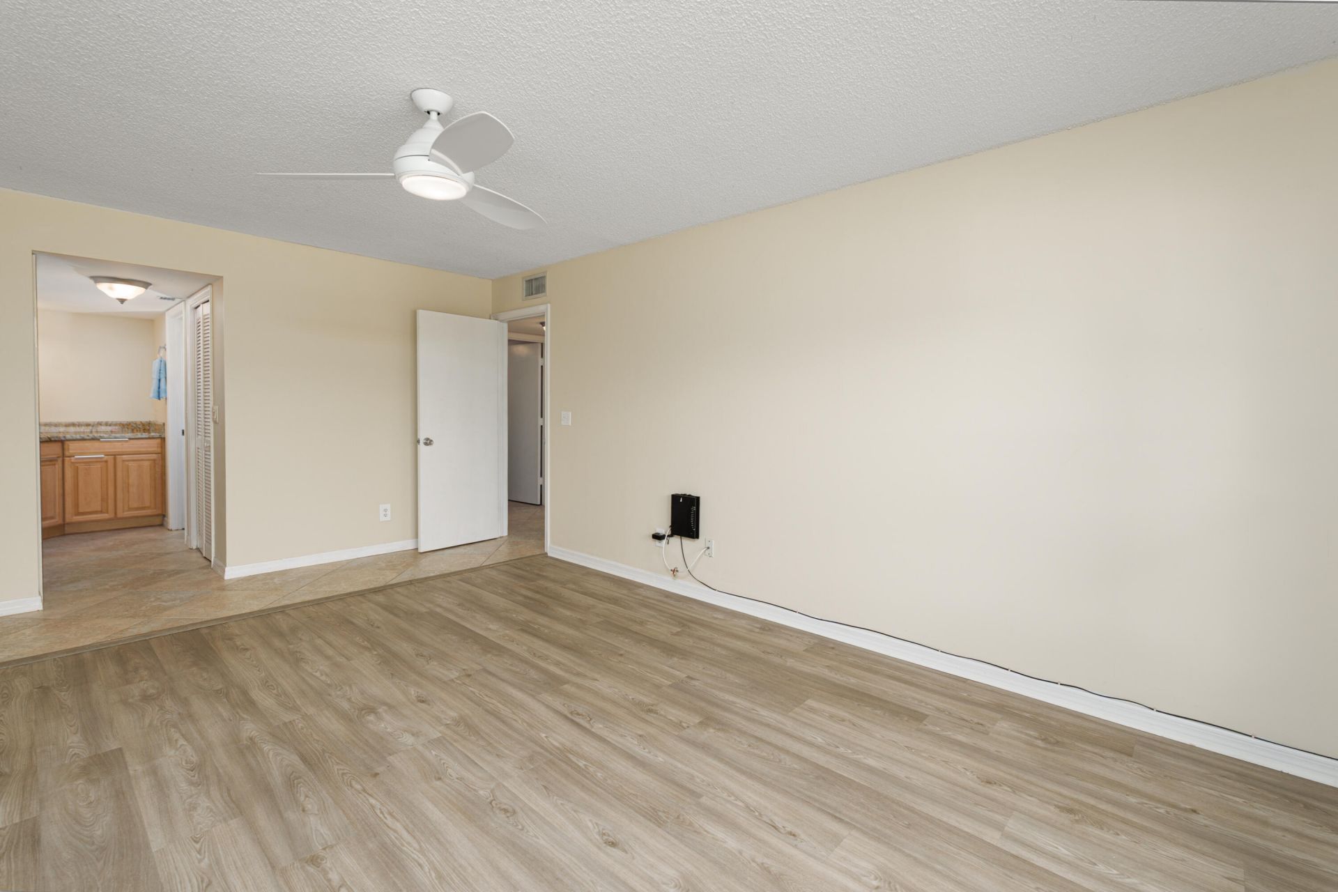 950 S Kanner Hwy, Unit 307, Stuart, FL 34994 Photo