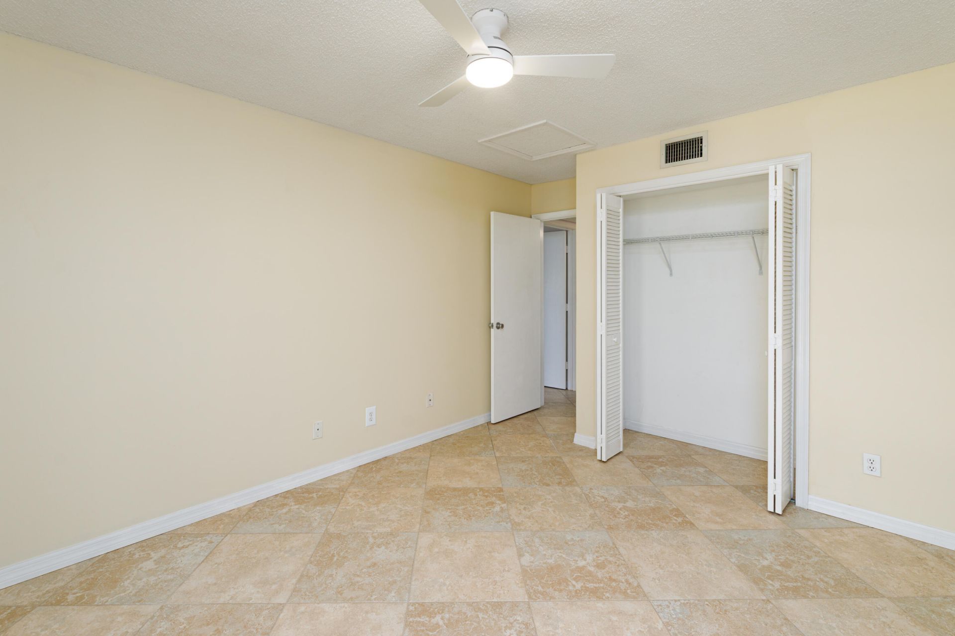 950 S Kanner Hwy, Unit 307, Stuart, FL 34994 Photo