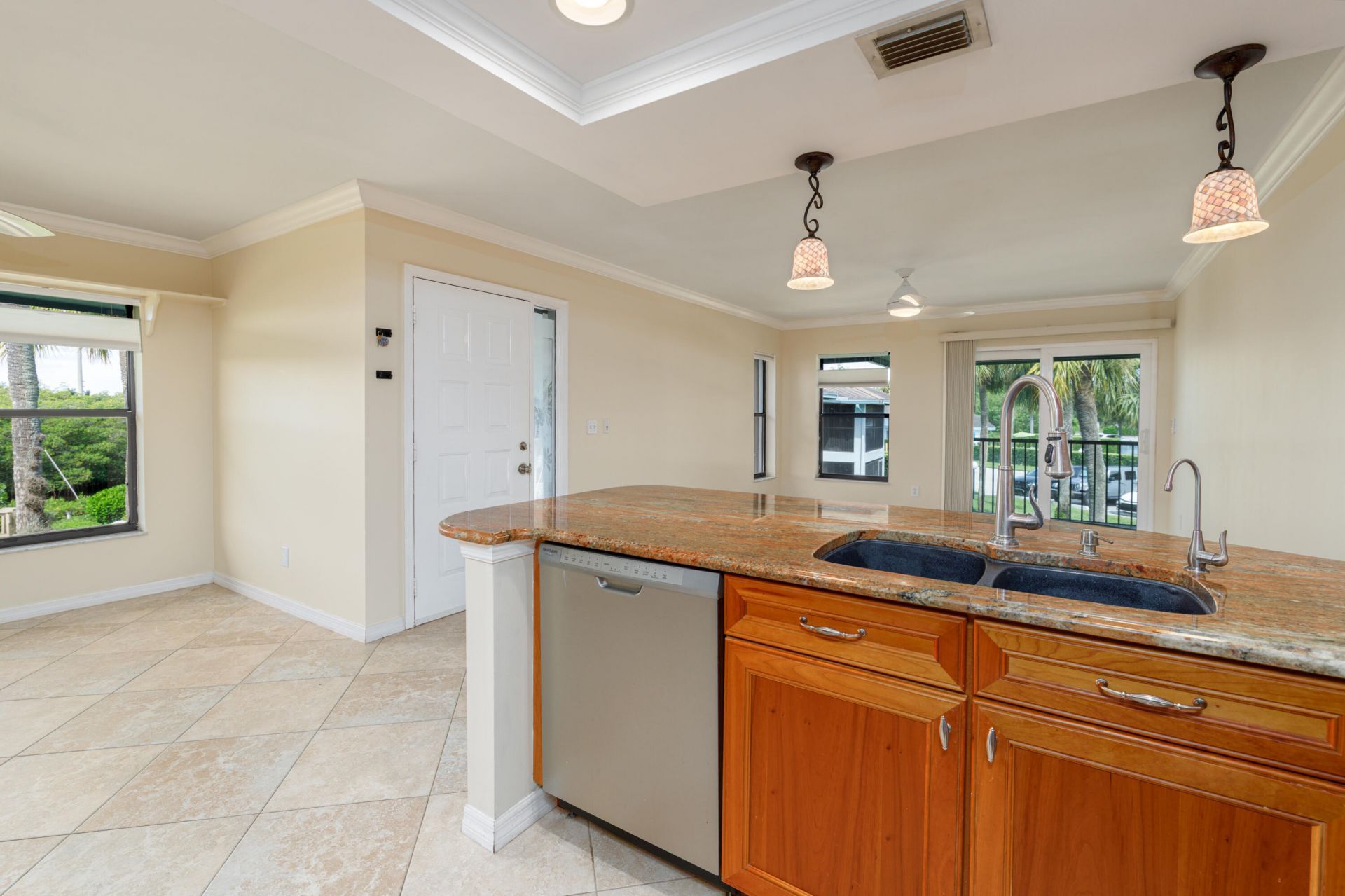 950 S Kanner Hwy, Unit 307, Stuart, FL 34994 Photo