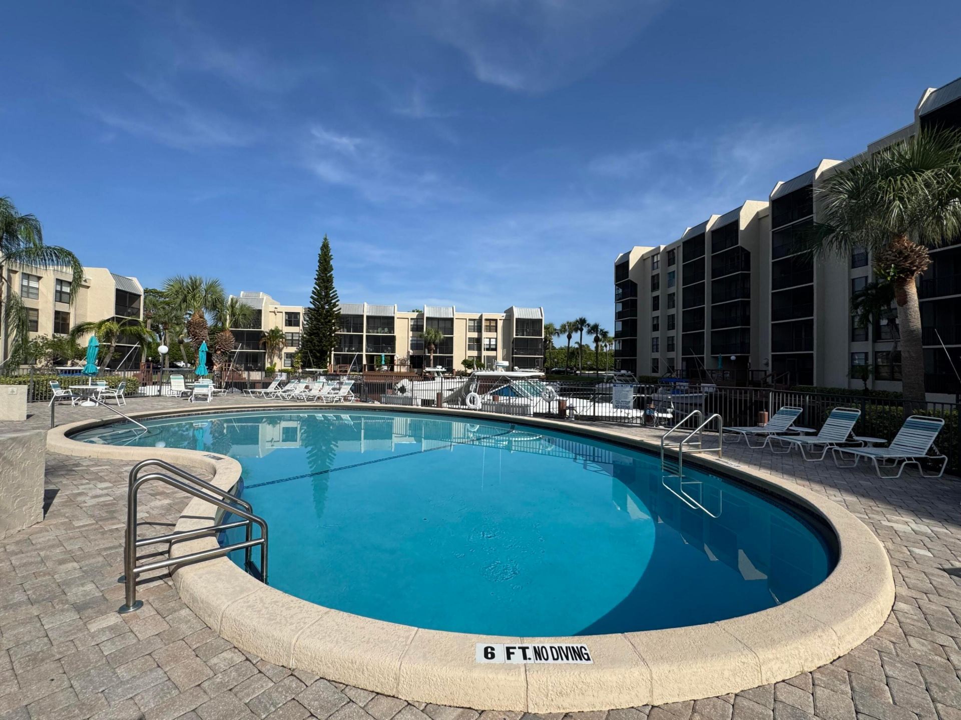 12 Royal Palm Way, Unit 2050, Boca Raton, FL 33432 Photo