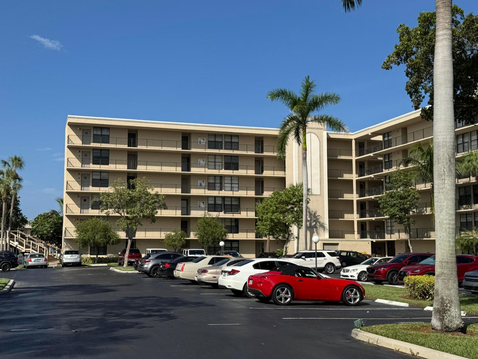 12 Royal Palm Way, Unit 2050, Boca Raton, FL 33432 Photo