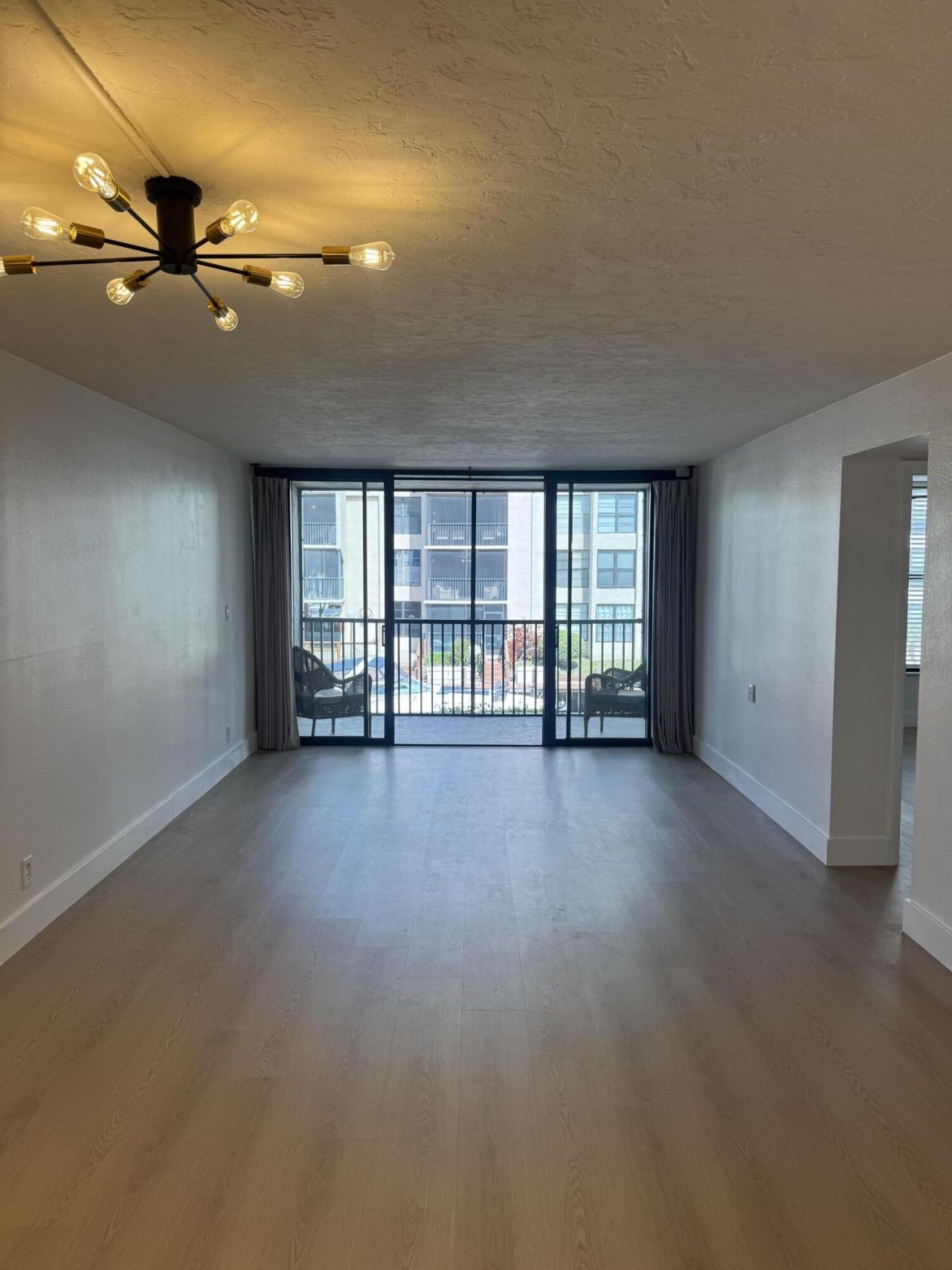 12 Royal Palm Way, Unit 2050, Boca Raton, FL 33432 Photo