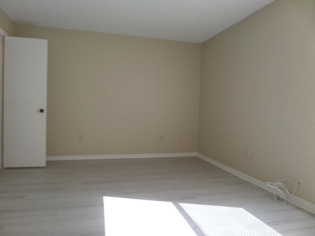 1401 Village Boulevard, Unit 622, West Palm Beach, FL 33409 Photo