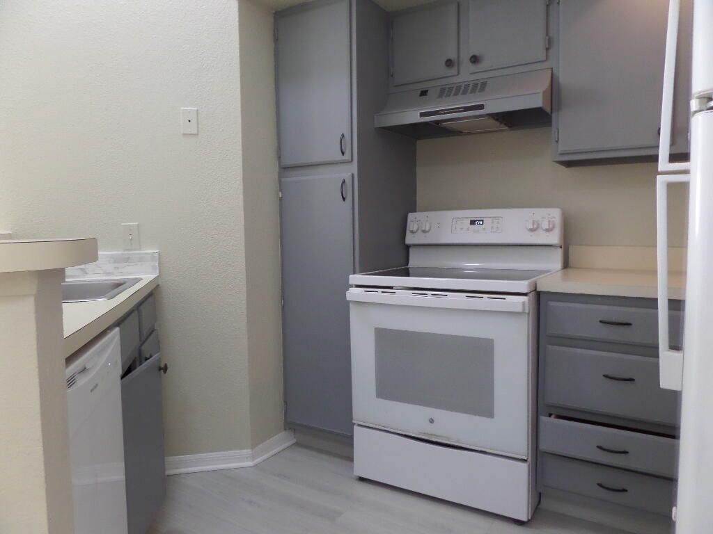 1401 Village Boulevard, Unit 622, West Palm Beach, FL 33409 Photo