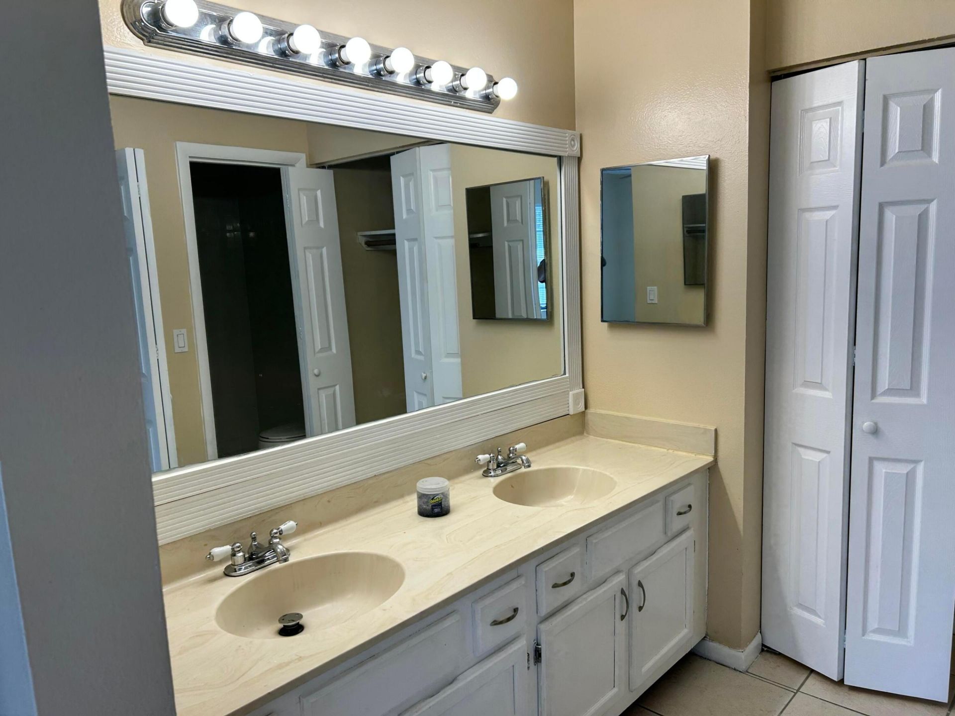 2513 S 17th Street, Unit 207, Fort Pierce, FL 34982 Photo